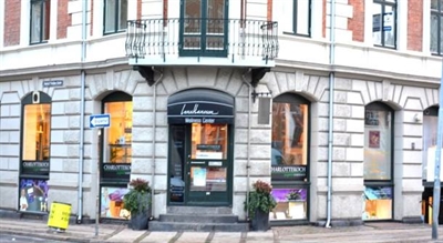 Utroligt lækkert behandlerlokale, v. Nyhavn, i klinikfællesskab, til behandling, klinik, terapi, butik m.m.