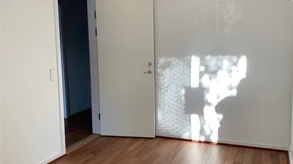 Velkommen til dette attraktive butikslokale på Skibhusvej 107.