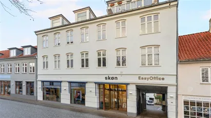 Butikslokale med mange muligheder i hjertet af Randers