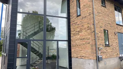 Kontorfællesskab og lagerhotel