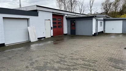 Værksted/lager/showroom Værksted/lager/showroom