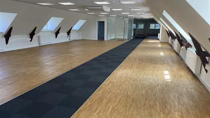 Lækkert lyst kontormiljø centralt i Odense C