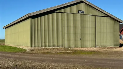 Lagerhal 200 m2 udlejes