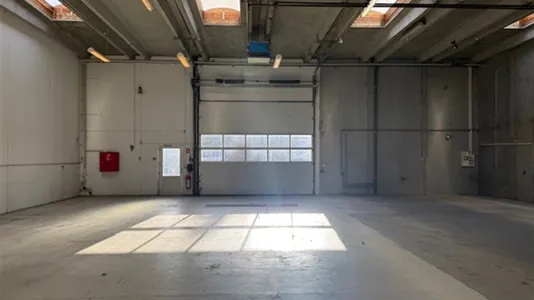 Lagerlokaler til leje i Farum - billede 2