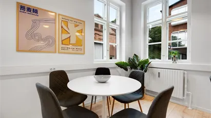 Momsfrit kliniklokale til 4.950 kr.